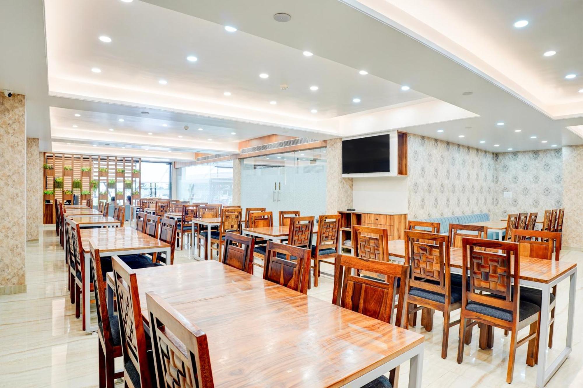Hotel Palette Patel Nagar Bhopal Exterior foto