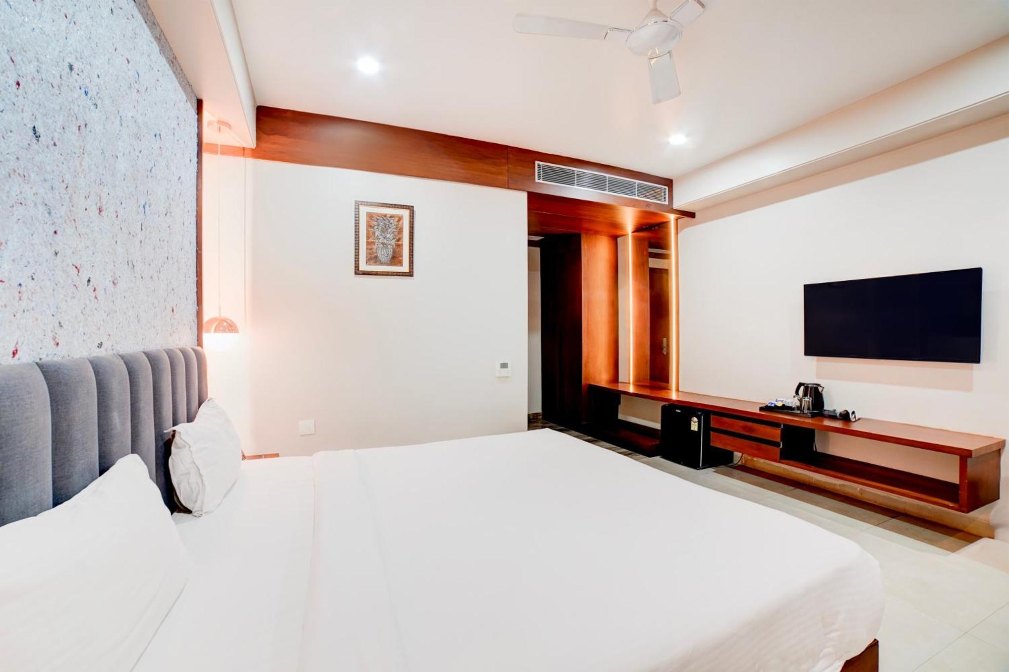 Hotel Palette Patel Nagar Bhopal Exterior foto